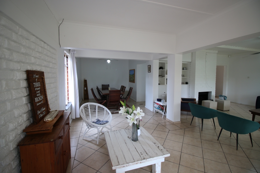 4 Bedroom Property for Sale in Beacon Bay Eastern Cape